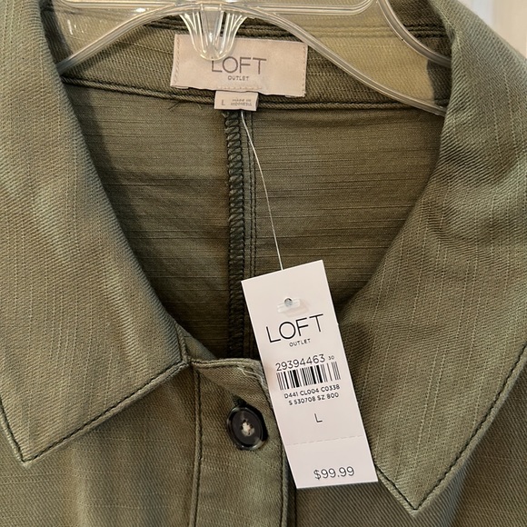 Loft Outlet 100% Cotton Army Green Light Jacket. Great for fall with jeans - Picture 2 of 5